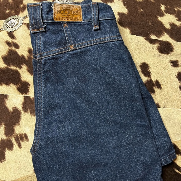 Vintage Rocky Mountain Denim Shorts - Picture 3 of 3